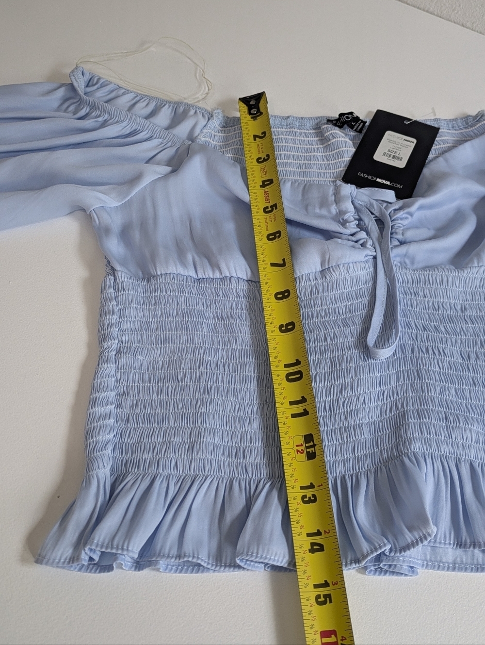 Fashion Nova Smocked Peasant Smocked Cropped Shirt Top Light Blue Size L New - Picture 11 of 11